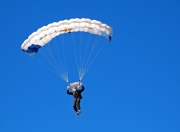 开云体育登录-从罗马爆冷墨西哥到卡塞米罗欧冠封神，足球世界唯一性的双重奏鸣