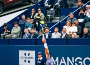 开云体育官网-西班牙网球队险胜日本网球队，阿尔卡拉斯爆发神勇的简单介绍