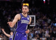 开云足球直播-关于加拿大男篮逆转雷霆，拉文高光表现的信息