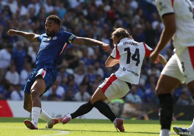 包含多特蒙德逆转切尔西，莫德里奇打破历史纪录的词条