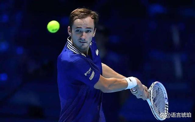 关于德国网球队逆转日本网球队，梅德韦杰夫高光表现的信息