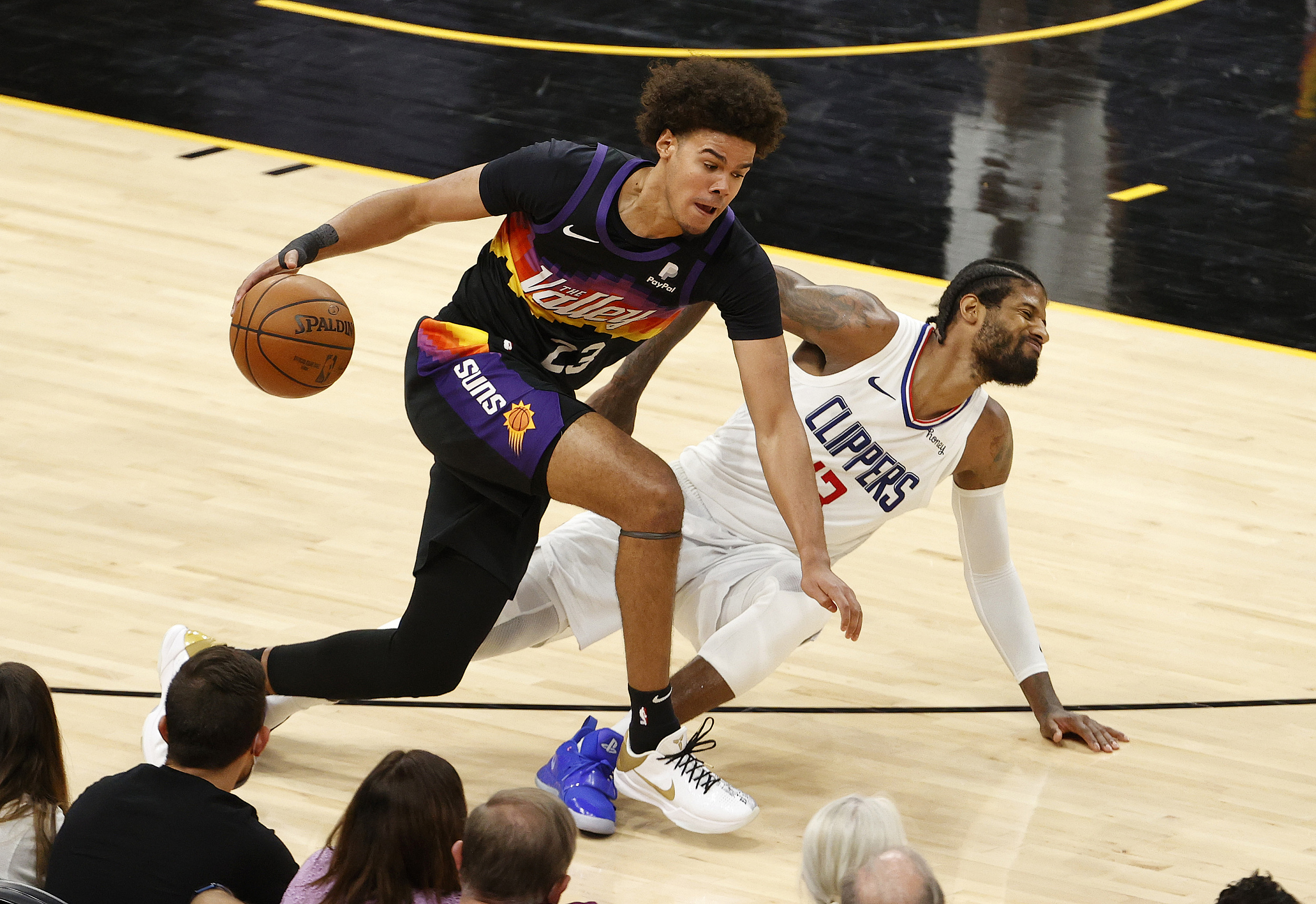 保罗-乔治在季后赛中发挥出色的简单介绍 保罗-乔治在季后赛中发挥出色的简单介绍