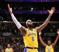 詹皇生涯三双超奥尼尔，成历史得分榜第三