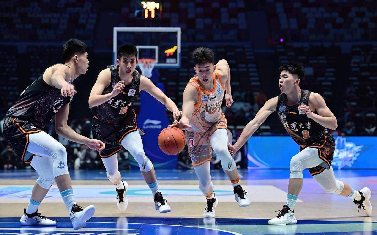 大匠球场：中国篮球联赛全面回顾