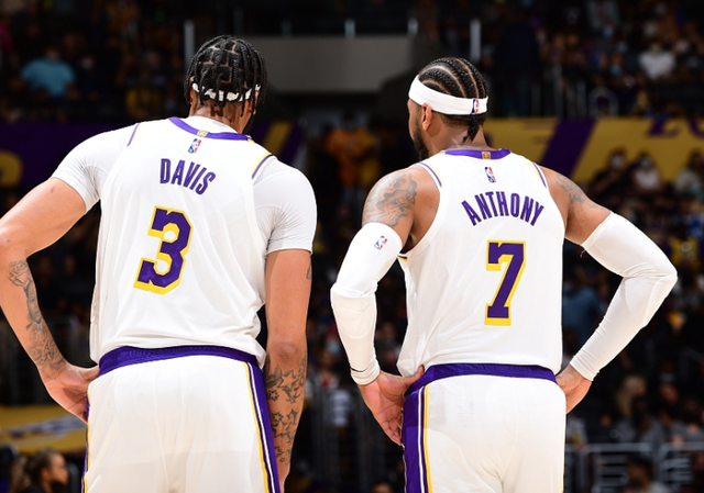 华姆斯攻破对手球门，帮助球队取得关键胜利