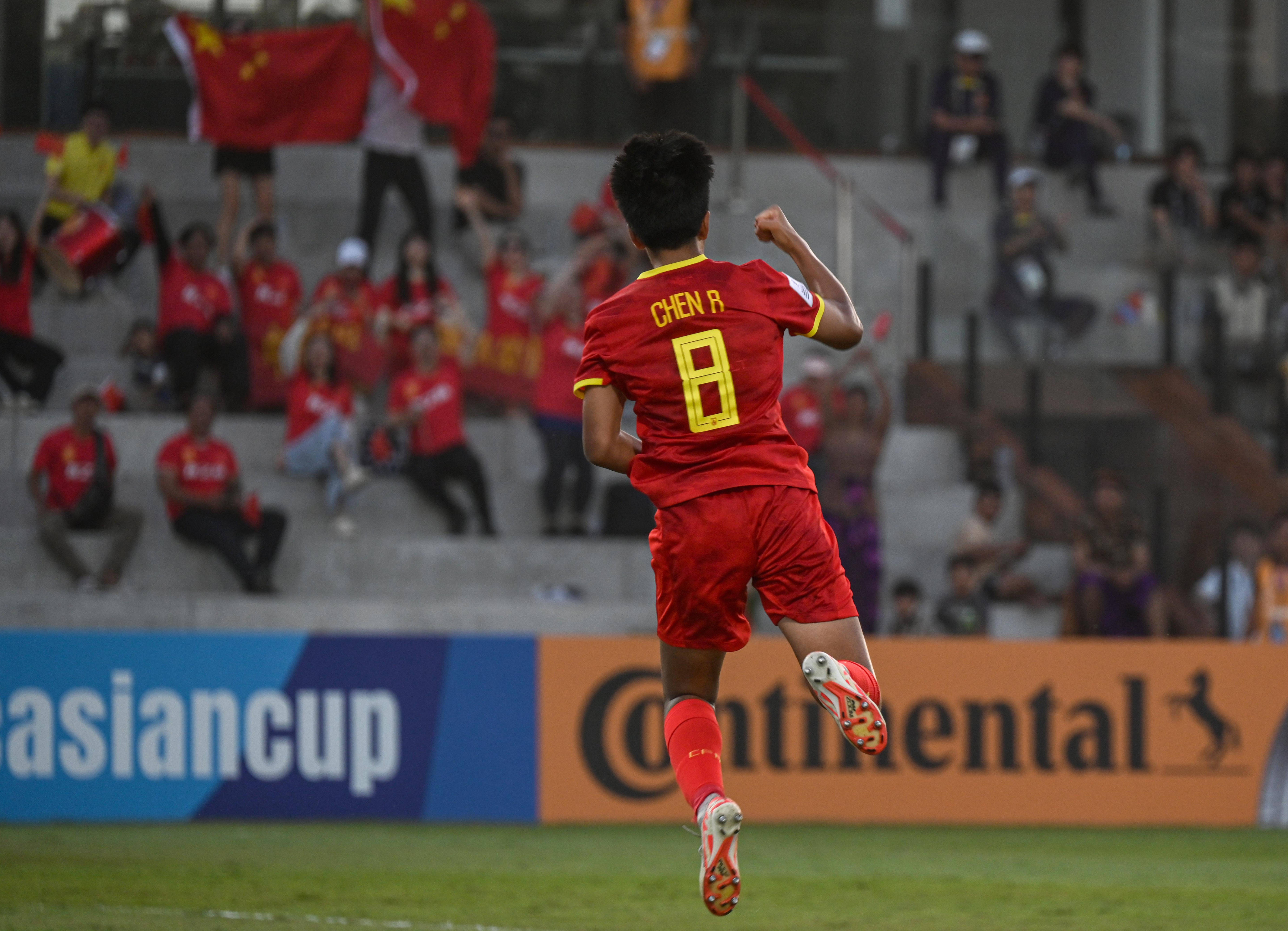 包含瑞典女足邀请赛:中国队逆袭,夺魁当日的词条 包含瑞典女足邀请赛:中国队逆袭,夺魁当日的词条