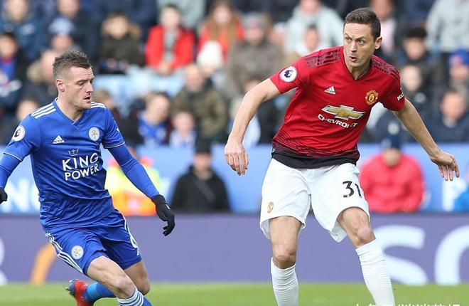 幕后英雄！球员暗中助胜不露痕迹的简单介绍