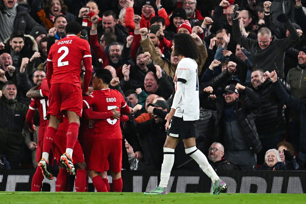 利物浦客场大胜斯旺西，积分榜领先优势更加明显的简单介绍