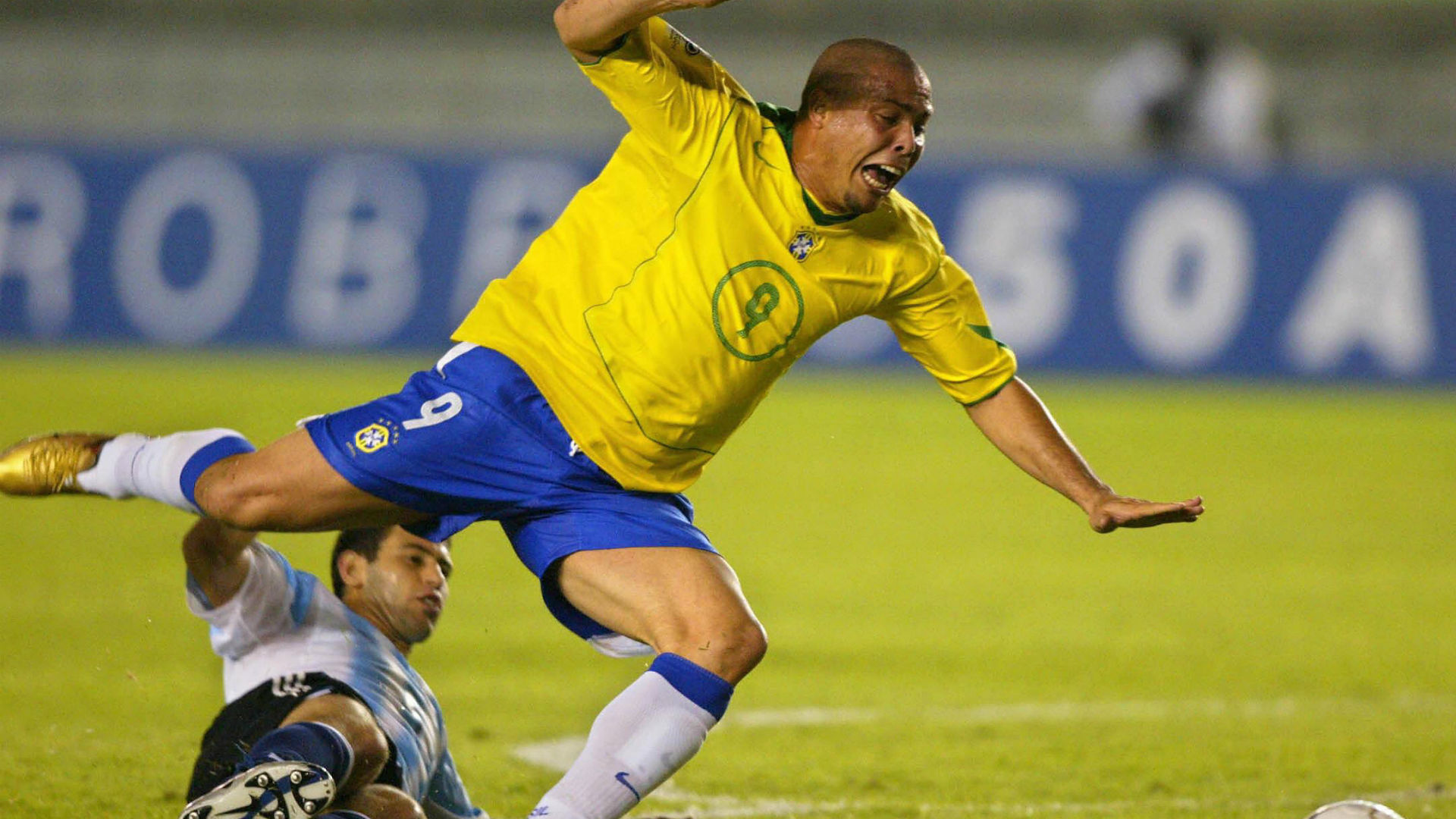 华盛奇帽戏法，帮助球队取得胜利的简单介绍