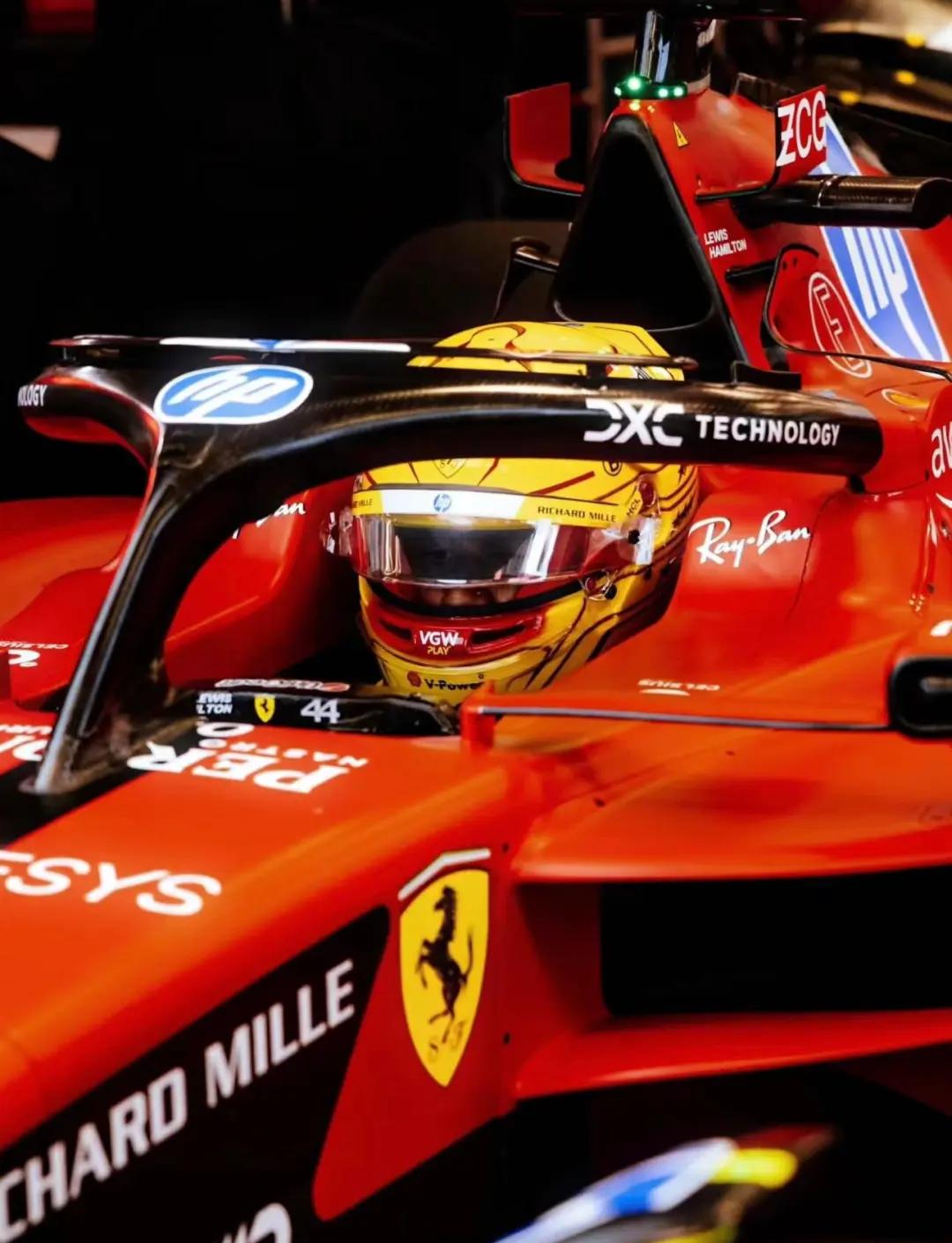 关于梅赛德斯绝杀红牛车队,汉密尔顿惊艳四座的信息 关于梅赛德斯绝杀红牛车队,汉密尔顿惊艳四座的信息